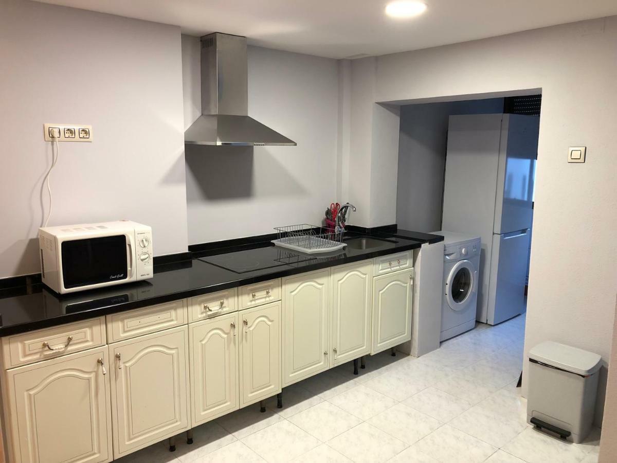 Apartamento Torre Del Clavero Apartment ซาลามังกา ภายนอก รูปภาพ
